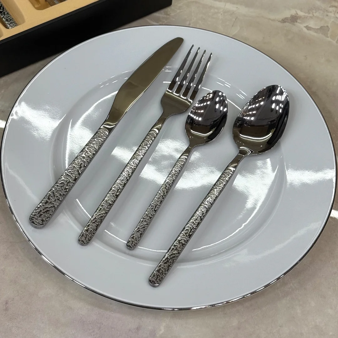 Coffret Ménagère High Quality 24 pièces 