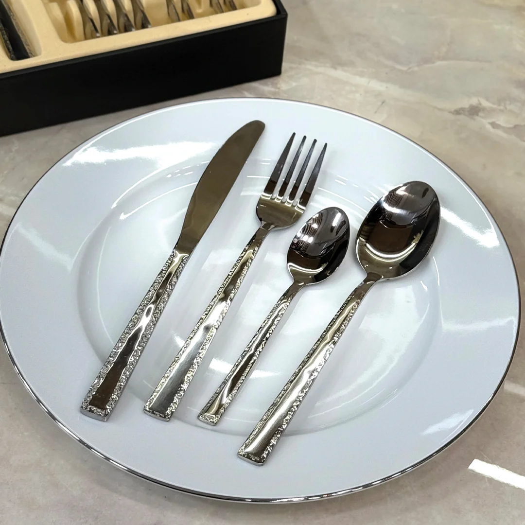 Coffret Ménagère High Quality 24 pièces 